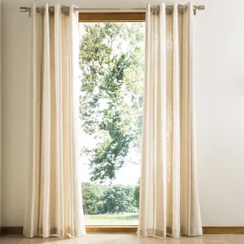 Элегантная и стильная шторная панель с плиссированным дизайном - идеальный декор для любой комнаты в вашем доме.